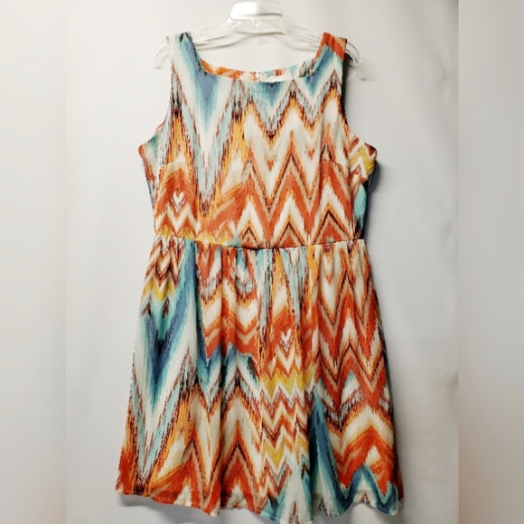ECI Multi-color dress - Picture 2 of 4